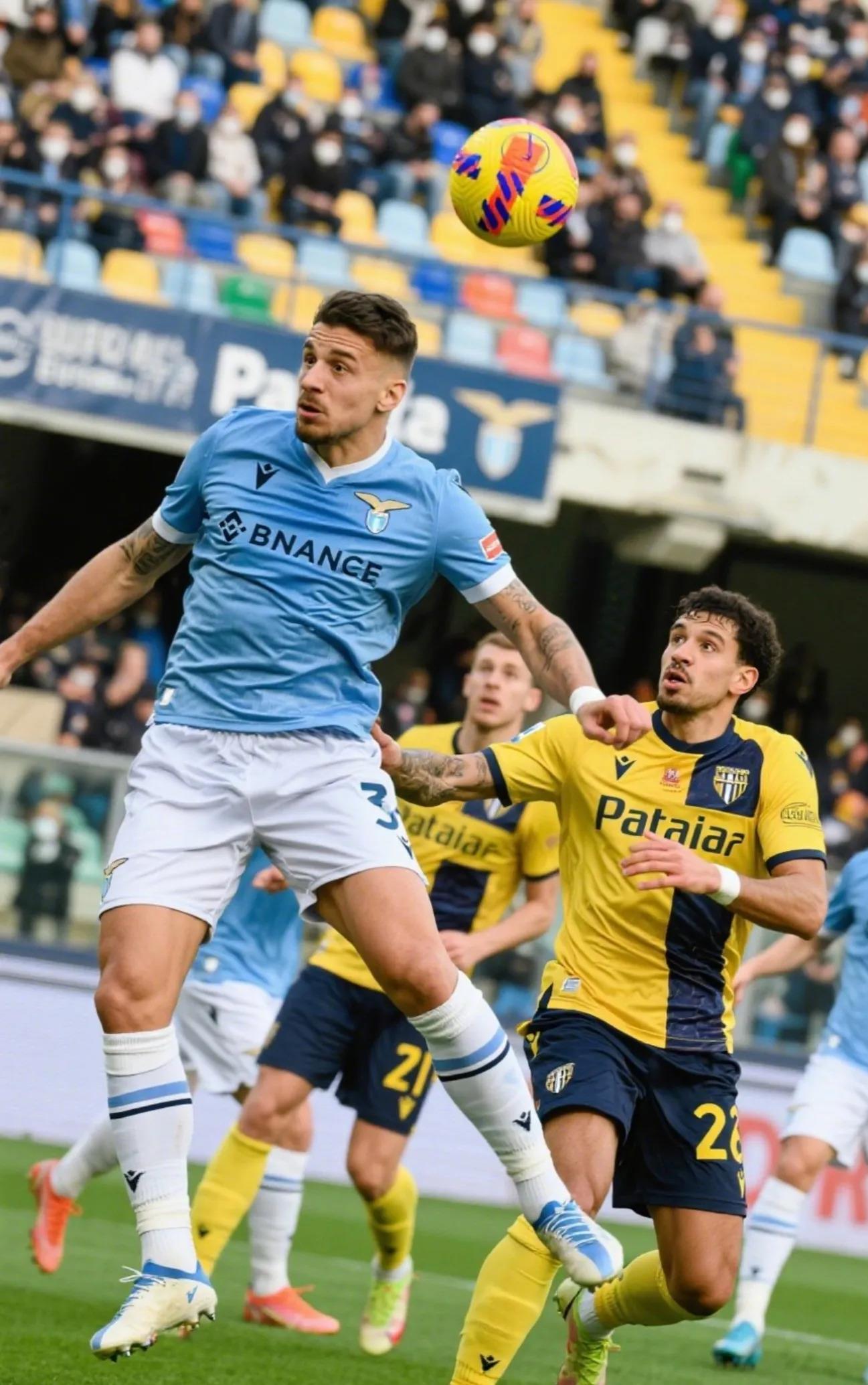 巴黎圣日耳曼战平那不勒斯,拉莫斯梅开二度意甲 巴黎圣日耳曼战平那不勒斯,拉莫斯梅开二度意甲