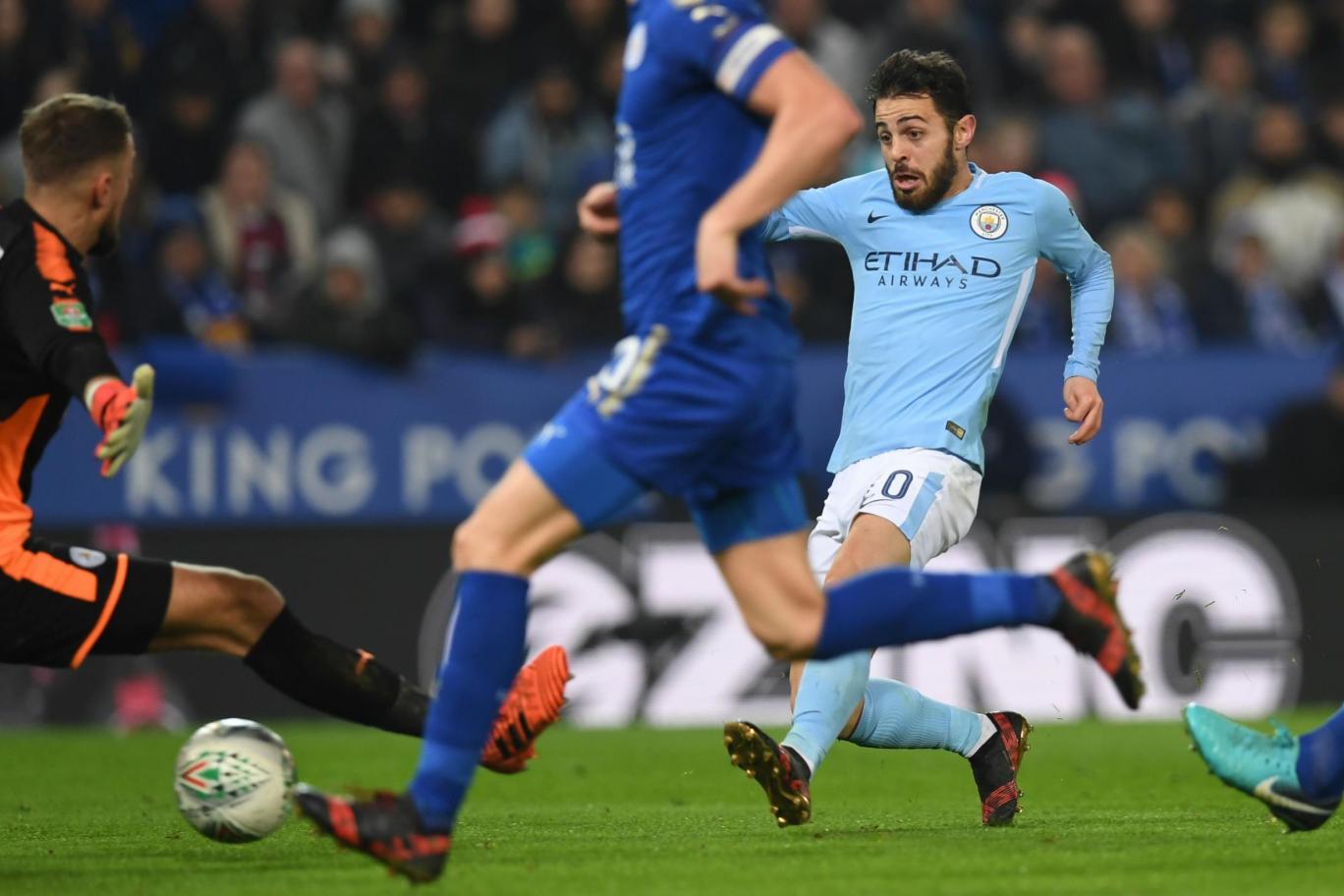 开云平台-巴萨轻取曼城,凯恩扑点救主意甲