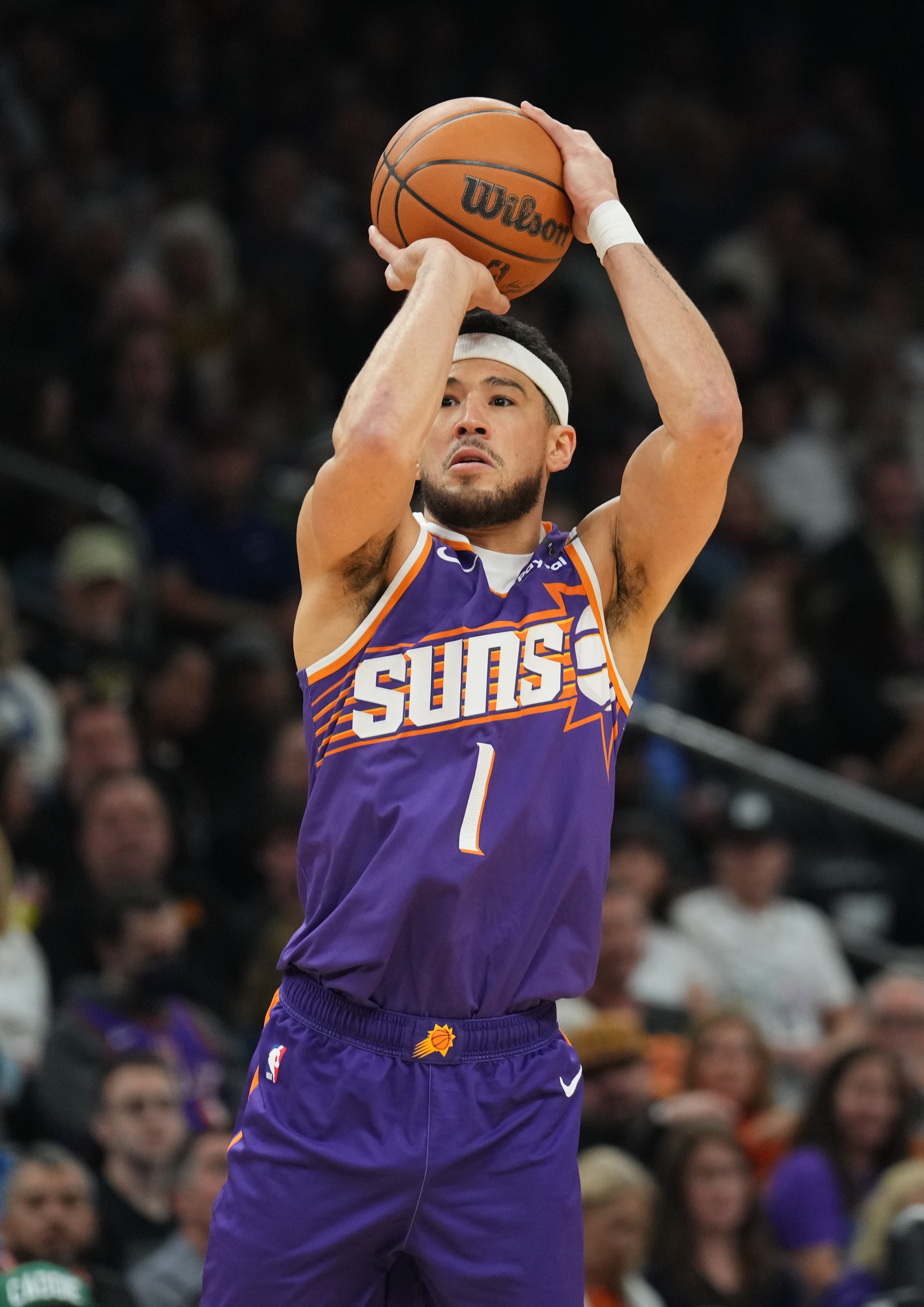 快船鏖战勇士B队,布克制霸全场的简单介绍 快船鏖战勇士B队,布克制霸全场的简单介绍